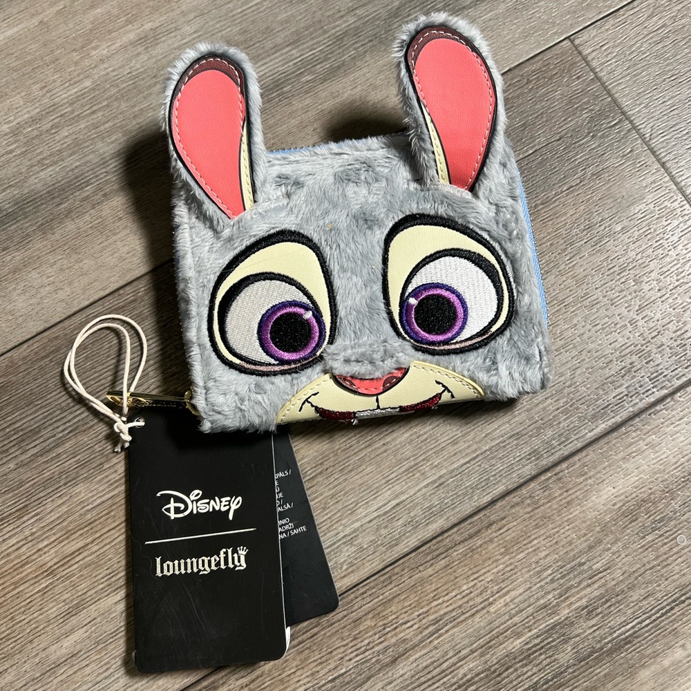 NWT Loungefly Zootopia Wallet